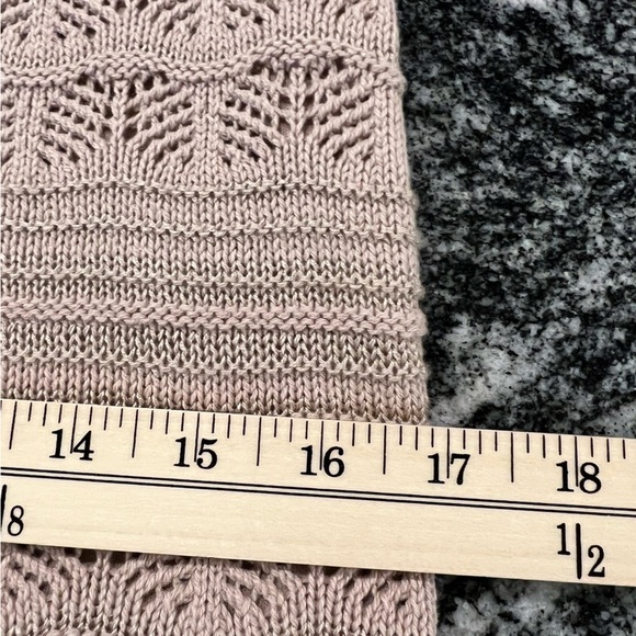 Freshman, Urban Outfitters Beige Crochet Style Cup Sleeves Dress with Ruffles - Picture 7 of 16